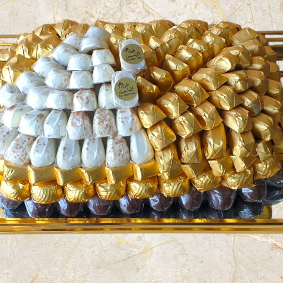 Golden Delight – Belgian Chocolate Platter-TheFlowersHope